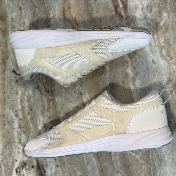 Women’s VIONIC Zesta slip on sneakers- Size 9 - Picture 5 of 9